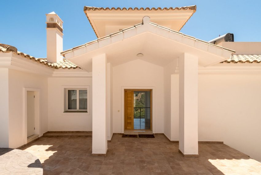 R5002057-Villa-For-Sale-Benahavis-Detached-4-Beds-551-Built-6
