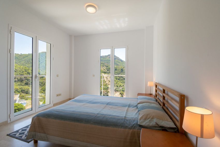 R5002057-Villa-For-Sale-Benahavis-Detached-4-Beds-551-Built-9