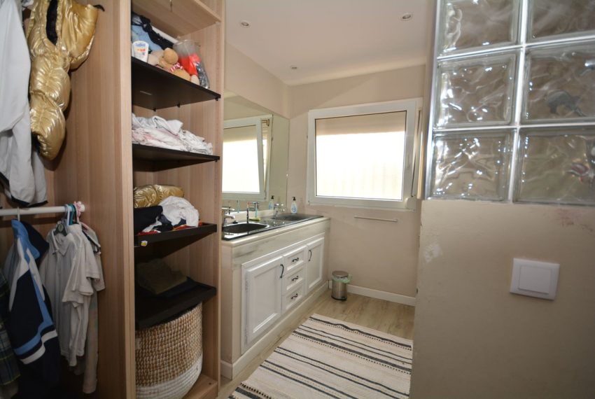 R5002321-Villa-For-Sale-Marbella-Semi-Detached-4-Beds-225-Built-10