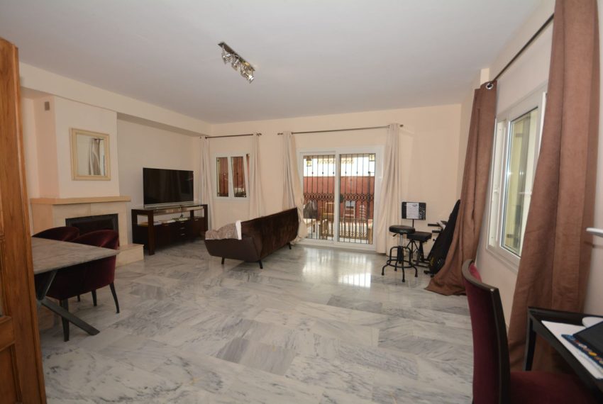 R5002321-Villa-For-Sale-Marbella-Semi-Detached-4-Beds-225-Built-6