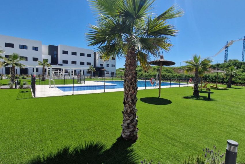 R5002348-Apartment-For-Sale-Estepona-Penthouse-2-Beds-76-Built