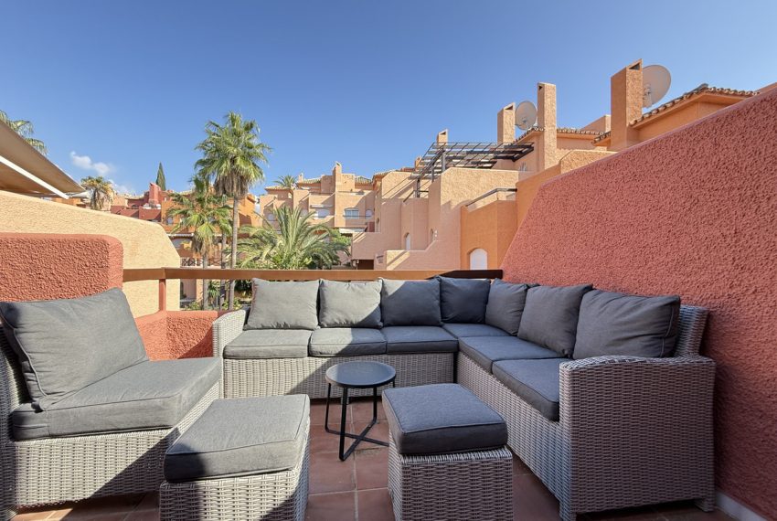 R5002378-Townhouse-For-Sale-Nueva-Andalucia-Terraced-3-Beds-200-Built-12