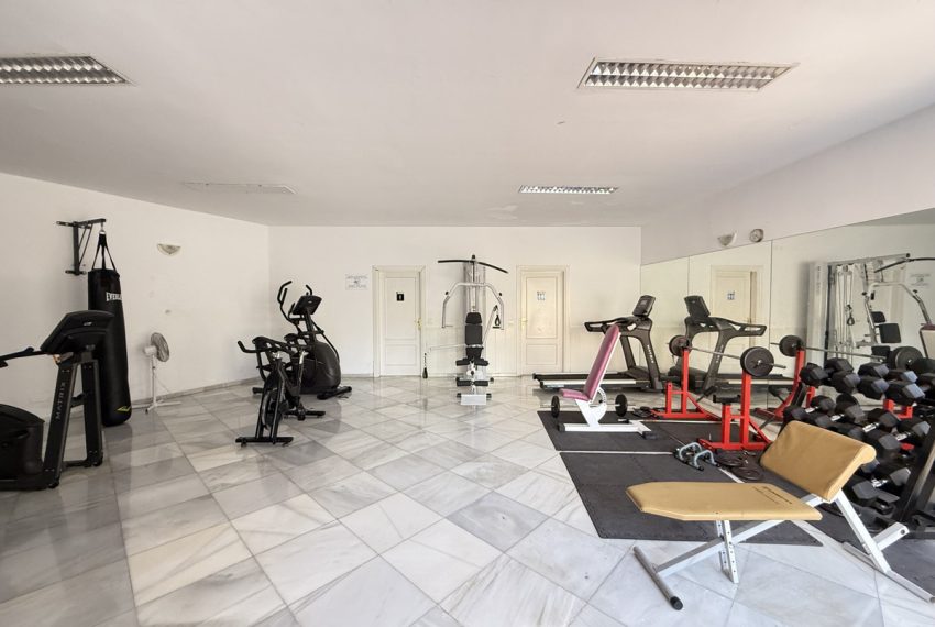 R5002378-Townhouse-For-Sale-Nueva-Andalucia-Terraced-3-Beds-200-Built-14