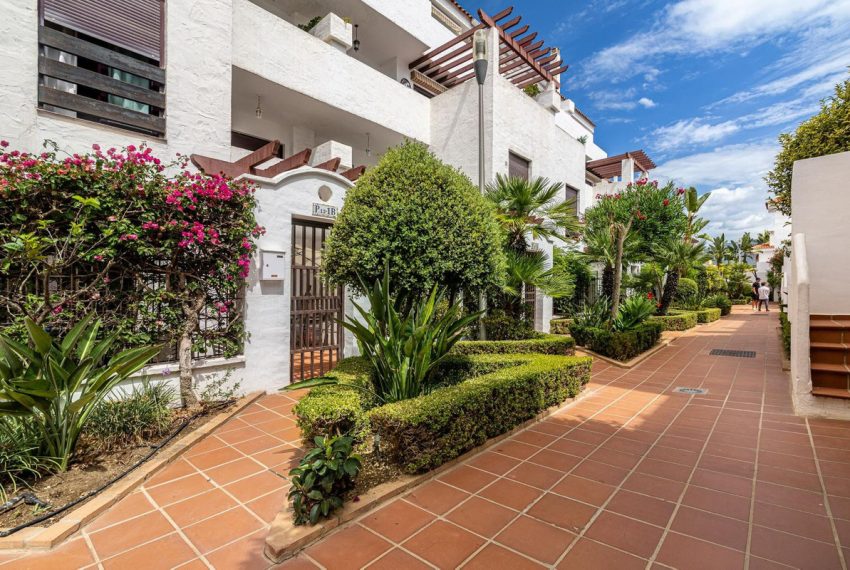 R5002519-Apartment-For-Sale-Nueva-Andalucia-Middle-Floor-3-Beds-99-Built-14