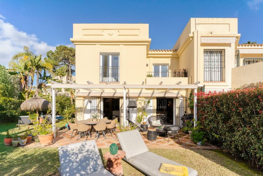 R5002600-Villa-For-Sale-La-Quinta-Semi-Detached-3-Beds-190-Built
