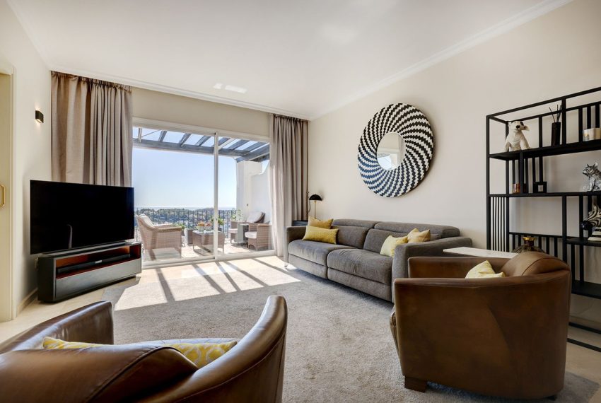 R5002753-Apartment-For-Sale-La-Quinta-Penthouse-Duplex-3-Beds-170-Built-1