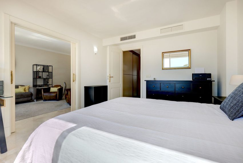 R5002753-Apartment-For-Sale-La-Quinta-Penthouse-Duplex-3-Beds-170-Built-11