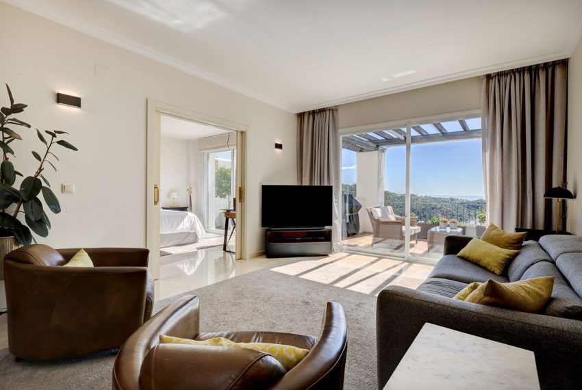 R5002753-Apartment-For-Sale-La-Quinta-Penthouse-Duplex-3-Beds-170-Built-2