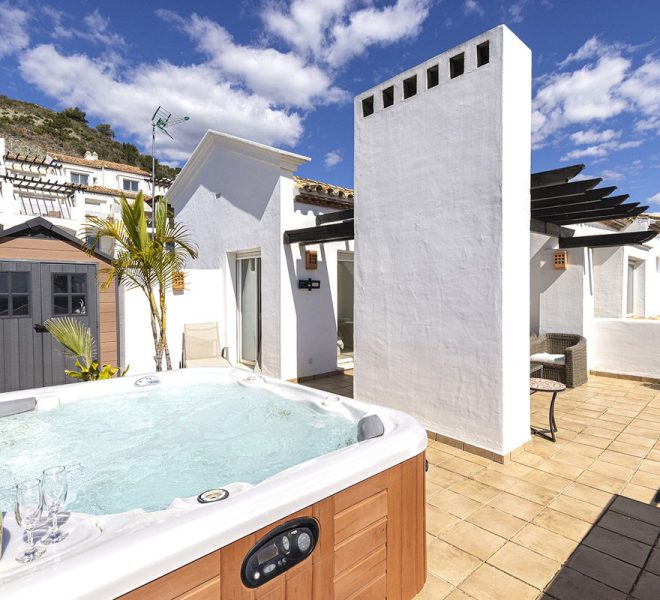 R5002753-Image 1-Penthouse Duplex - 3 Beds - 170 Built