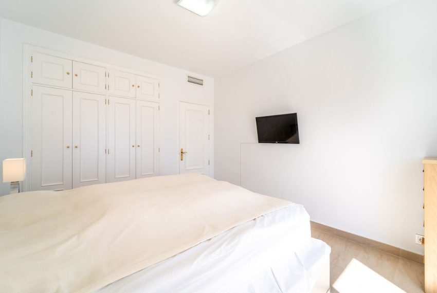 R5002867-Apartment-For-Sale-La-Cala-de-Mijas-Penthouse-2-Beds-86-Built-17