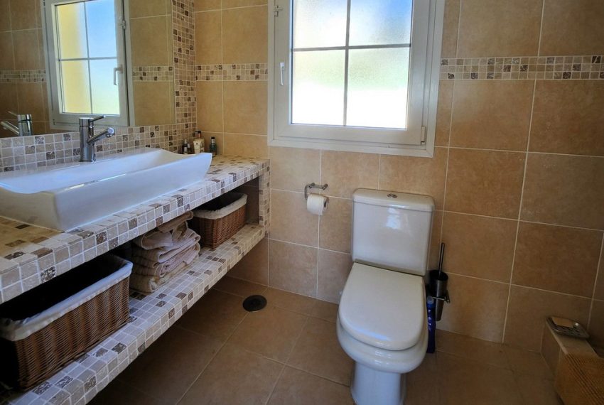 R5002897-Villa-For-Sale-La-Cala-de-Mijas-Detached-5-Beds-248-Built-19
