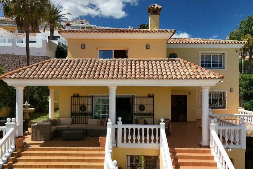 R5002897-Villa-For-Sale-La-Cala-de-Mijas-Detached-5-Beds-248-Built