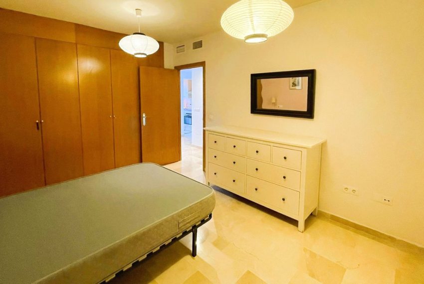 R5002912-Apartment-For-Sale-Estepona-Penthouse-2-Beds-85-Built-14