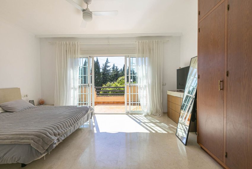 R5003200-Townhouse-For-Sale-Nagueles-Terraced-3-Beds-226-Built-12