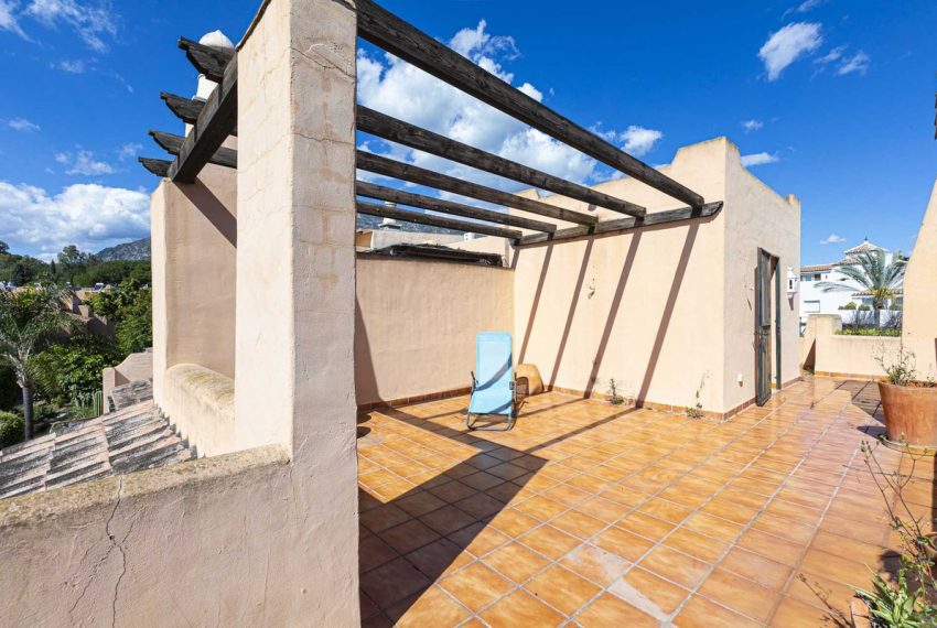 R5003200-Townhouse-For-Sale-Nagueles-Terraced-3-Beds-226-Built-18
