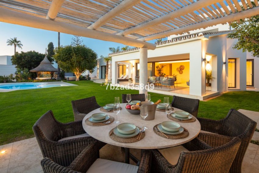 R5003440-Villa-For-Sale-El-Rosario-Detached-3-Beds-254-Built-13