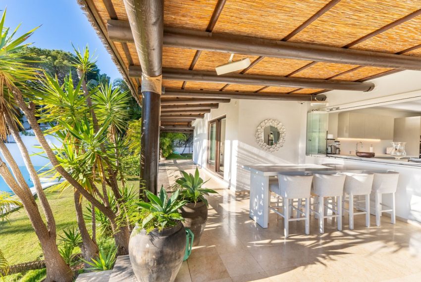 R5003506-Villa-For-Sale-Nueva-Andalucia-Detached-4-Beds-446-Built-12