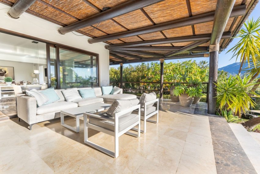 R5003506-Villa-For-Sale-Nueva-Andalucia-Detached-4-Beds-446-Built-13