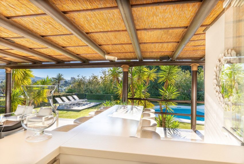 R5003506-Villa-For-Sale-Nueva-Andalucia-Detached-4-Beds-446-Built-15