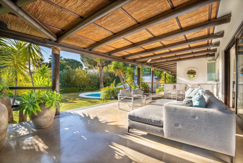 R5003506-Villa-For-Sale-Nueva-Andalucia-Detached-4-Beds-446-Built-17