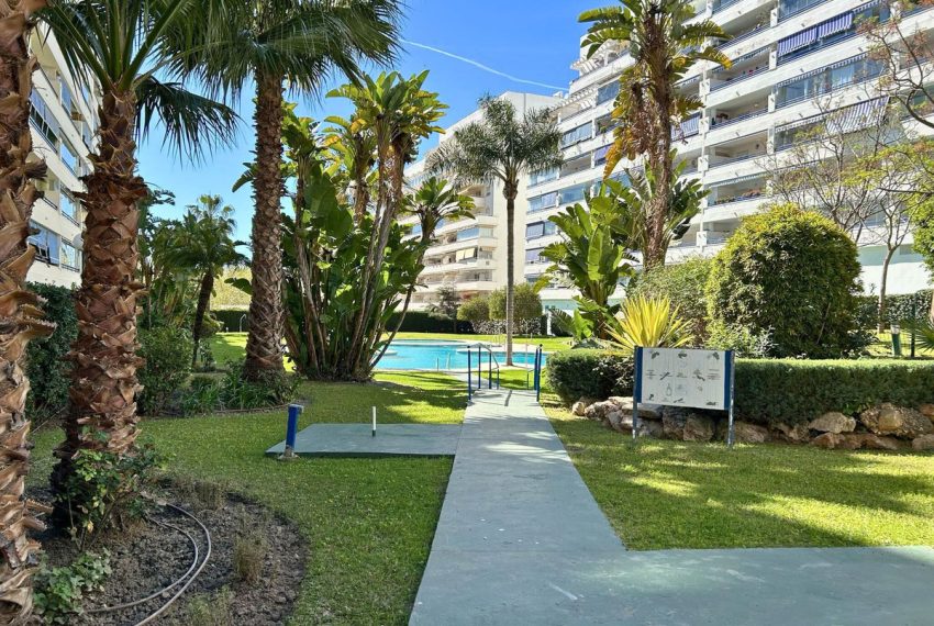 R5003515-Apartment-For-Sale-Marbella-Middle-Floor-2-Beds-95-Built