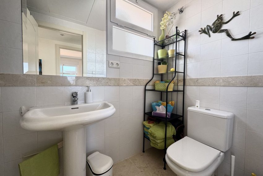 R5003536-Apartment-For-Sale-Calahonda-Penthouse-2-Beds-113-Built-11