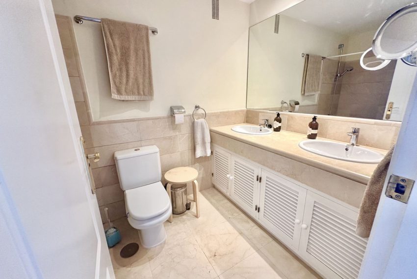 R5003557-Apartment-For-Sale-Benahavis-Middle-Floor-3-Beds-120-Built-19