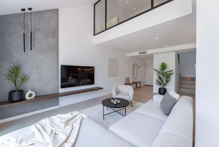 R5003575-Townhouse-For-Sale-Nueva-Andalucia-Terraced-3-Beds-130-Built-4