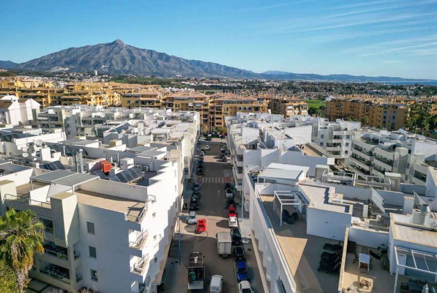 R5003956-Apartment-For-Sale-San-Pedro-de-Alcantara-Penthouse-Duplex-3-Beds-99-Built-1