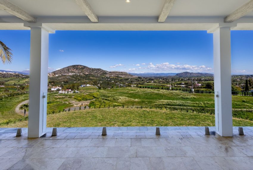 R5004409-Villa-For-Sale-Coin-Detached-6-Beds-778-Built-10