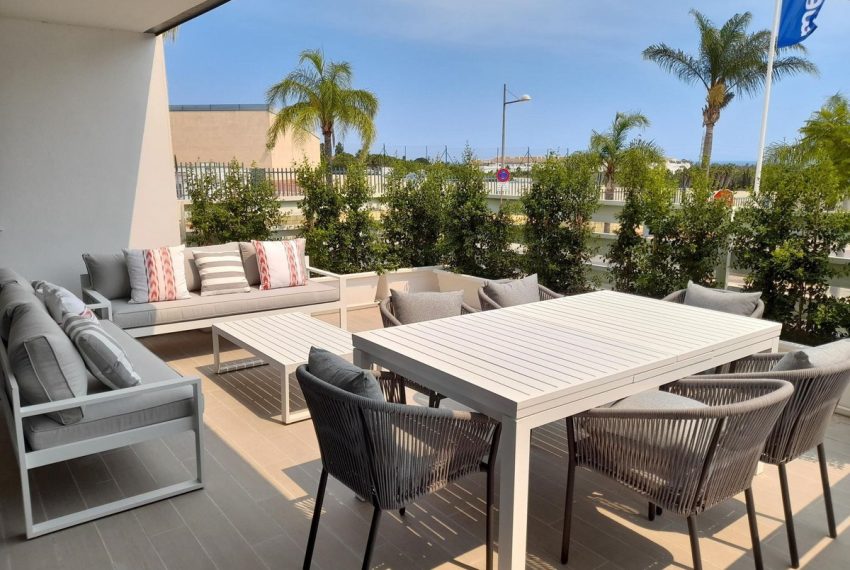 R5004466-Villa-For-Sale-Cancelada-Semi-Detached-4-Beds-190-Built