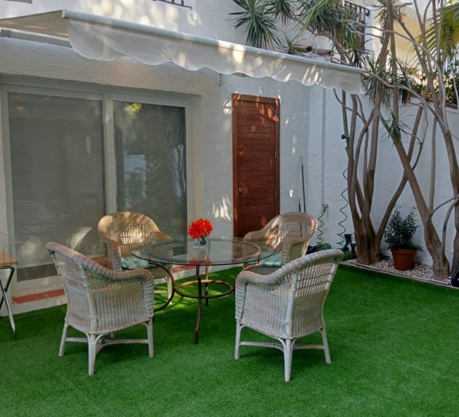 R5004523-Image 1-Terraced - 4 Beds - 143 Built