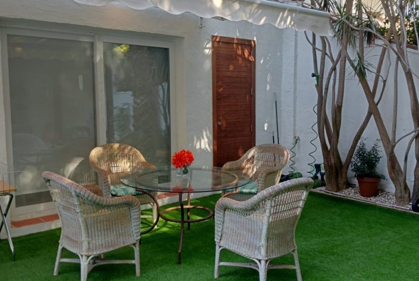 R5004523-Townhouse-For-Sale-Nueva-Andalucia-Terraced-4-Beds-143-Built
