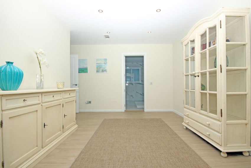 R5004541-Villa-For-Sale-Benahavis-Detached-3-Beds-256-Built-17