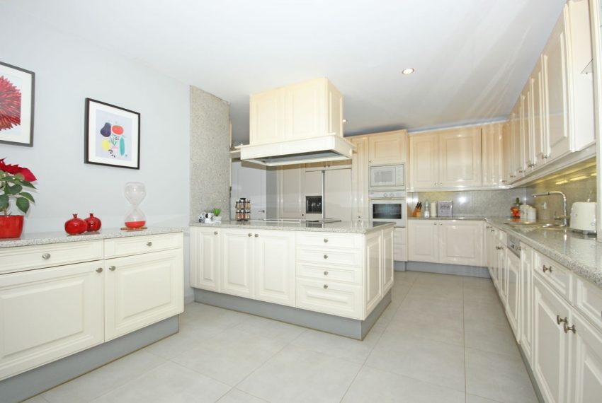 R5004541-Villa-For-Sale-Benahavis-Detached-3-Beds-256-Built-8