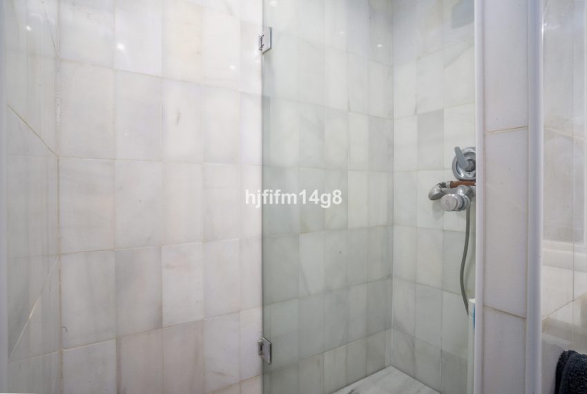 R5004691-Apartment-For-Sale-Nueva-Andalucia-Ground-Floor-1-Beds-73-Built-11