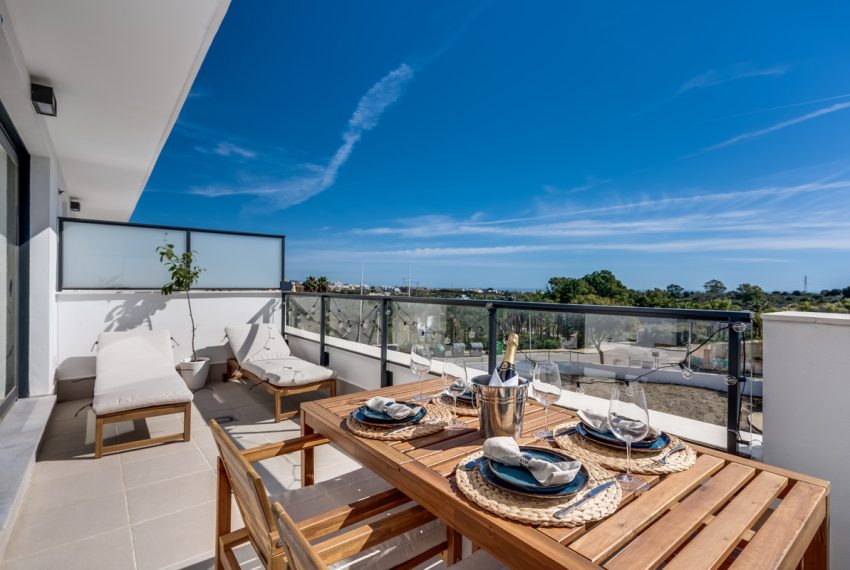 R5004769-Apartment-For-Sale-Estepona-Penthouse-1-Beds-60-Built