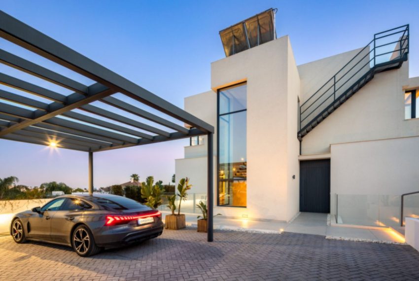 R5005057-Villa-For-Sale-Marbella-Detached-5-Beds-310-Built-14