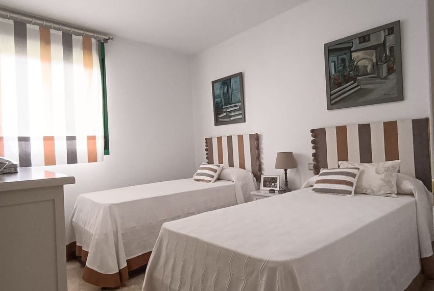 R5005135-Apartment-For-Sale-Estepona-Middle-Floor-2-Beds-102-Built-11