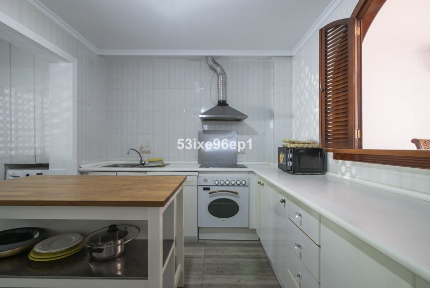 R5005567-Villa-For-Sale-El-Padron-Semi-Detached-5-Beds-153-Built-7