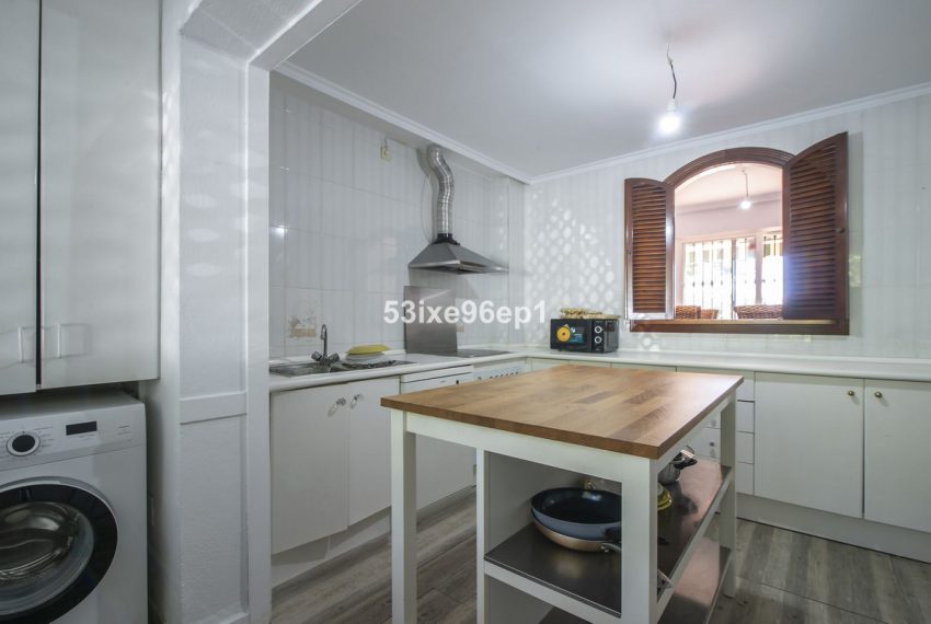 R5005567-Villa-For-Sale-El-Padron-Semi-Detached-5-Beds-153-Built-8
