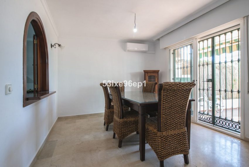 R5005567-Villa-For-Sale-El-Padron-Semi-Detached-5-Beds-153-Built-9