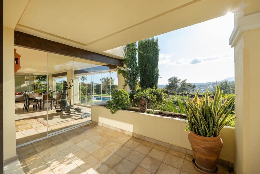R5005591-Apartment-For-Sale-Nueva-Andalucia-Ground-Floor-3-Beds-220-Built-12
