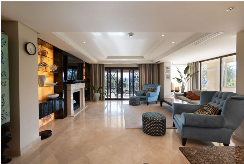 R5005591-Apartment-For-Sale-Nueva-Andalucia-Ground-Floor-3-Beds-220-Built-9