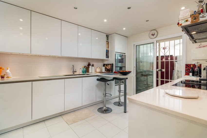 R5005717-Apartment-For-Sale-The-Golden-Mile-Middle-Floor-2-Beds-207-Built-6
