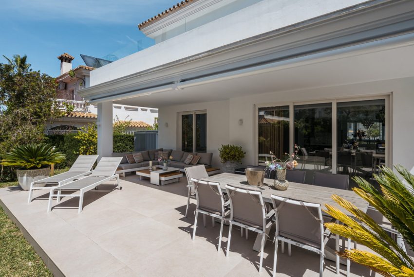 R5005768-Villa-For-Sale-Estepona-Detached-4-Beds-196-Built-5