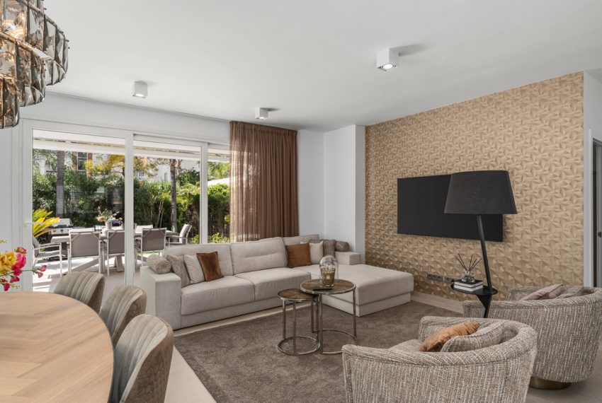 R5005768-Villa-For-Sale-Estepona-Detached-4-Beds-196-Built-6