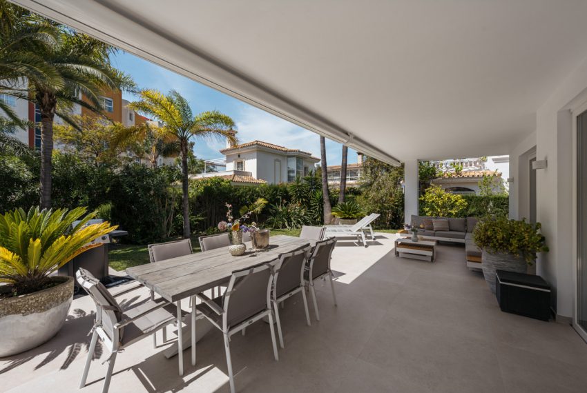 R5005768-Villa-For-Sale-Estepona-Detached-4-Beds-196-Built-7