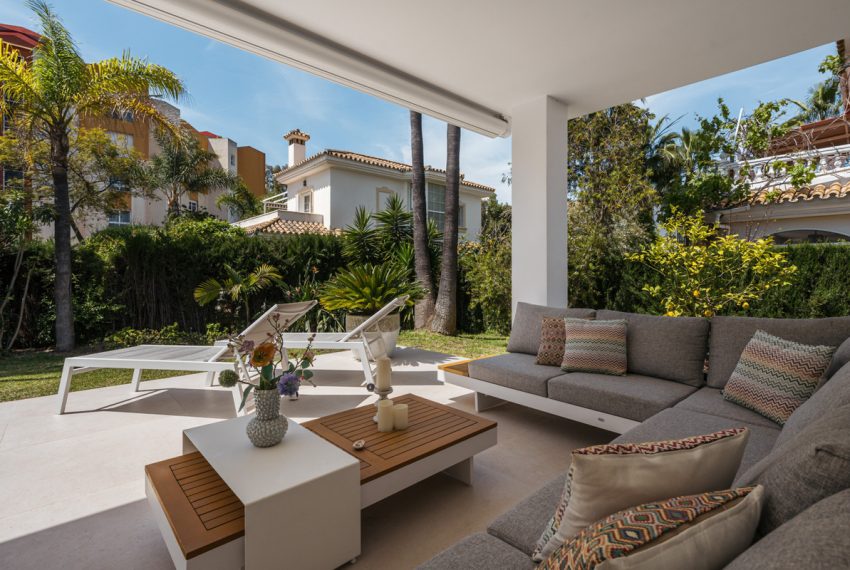 R5005768-Villa-For-Sale-Estepona-Detached-4-Beds-196-Built-9
