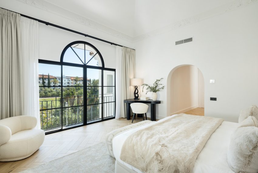 R5005795-Villa-For-Sale-Benahavis-Detached-5-Beds-492-Built-12